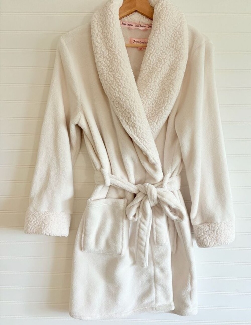 Juicy Couture Plush Sherpa Trim Robe Size S/M